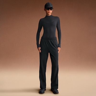 NikeSKIMS Weightless Layers Women's Mock-Neck Long-Sleeve Top