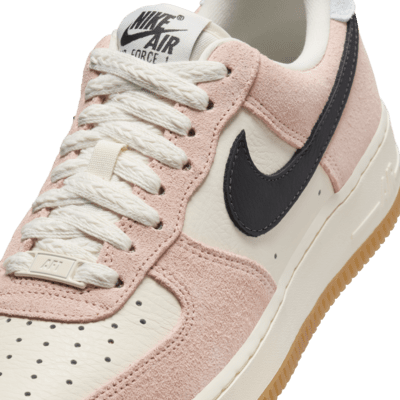 Nike Air Force 1 '07 Kadın Ayakkabısı