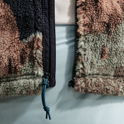 Nike ACG USA Women's Therma-FIT ADV Windproof Full-Zip Fleece Jacket