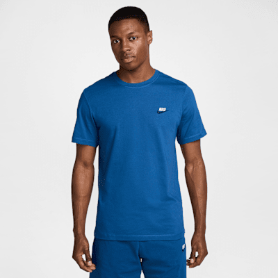 Nike Sportswear Club