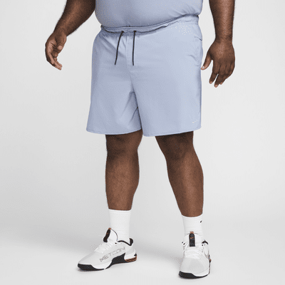 Shorts versátiles sin forro Dri-FIT de 18 cm para hombre Nike Unlimited