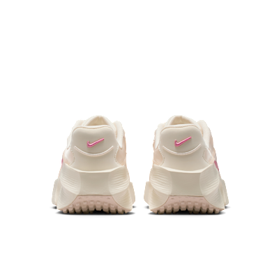 Nike Aura Edge Women's Shoes