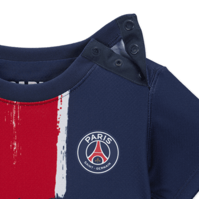 Paris Saint-Germain 2024/25 Stadium (hjemmedrakt) Nike Football Replica draktsett i tre deler til sped-/småbarn