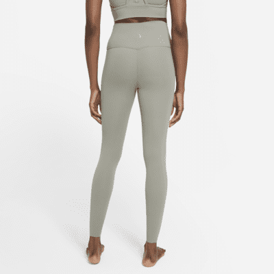 Leggings de tela Infinalon con cintura alta de 7/8 para mujer Nike Yoga Dri-FIT Luxe