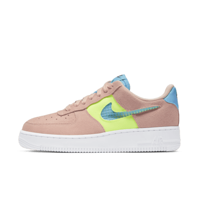 womens nike air force 1 07 le low