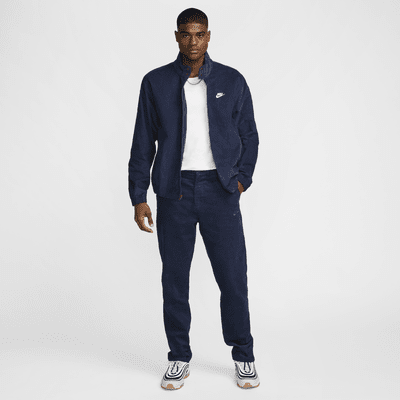 Pantalon chino en velours côtelé Nike Club pour homme