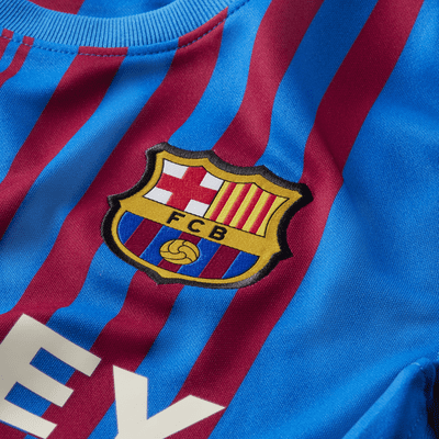 F.C. Barcelona 2021/22 Stadium Home Women's Football Shirt. Nike RO