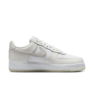 Nike Air Force 1 '07 LV8 男鞋