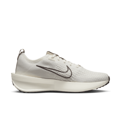 Nike Interact Run Women's Road Running Shoes