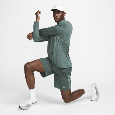 Nike Challenger vielseitige Dri-FIT Herrenshorts ohne Futter (ca. 23 cm)