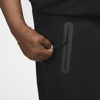 Pantalon en tissu Fleece à ourlet ouvert Nike Tech pour homme