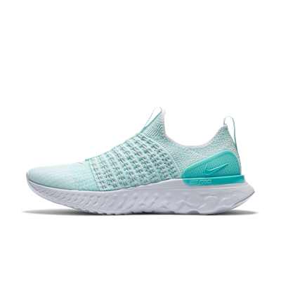 nike women's react phantom run flyknit 2 running shoes reviews