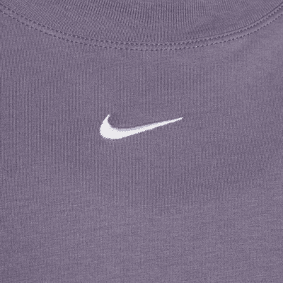 Nike Sportswear Essential Women's T-Shirt. Nike.com