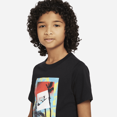 Nike Sportswear Big Kids' (Boys') T-Shirt