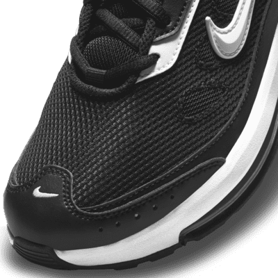 Nike Air Max AP Women's Shoe