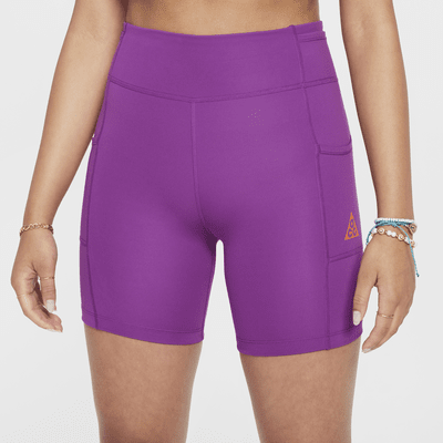 Shorts da ciclista con tasche Nike ACG Repel One – Ragazza