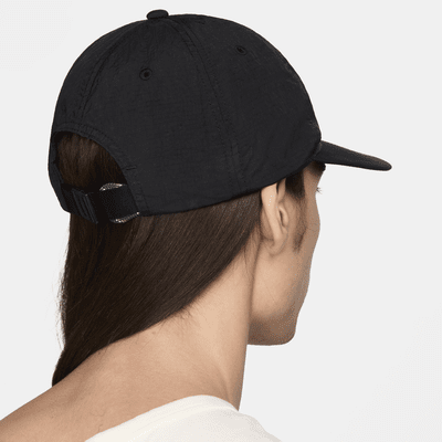 Nike Club Unstructured Flat Bill Outdoor Cap