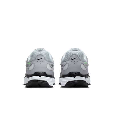 Nike P-6000 herenschoenen