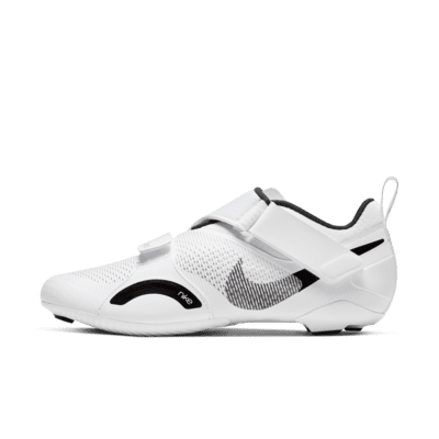 install cleats on nike superrep