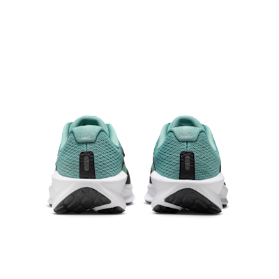 Tenis de correr en pavimento para mujer Nike Downshifter 13 (extraancho)