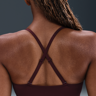 Bra deportivo de triángulo de baja sujeción sin almohadilla para mujer Nike Form