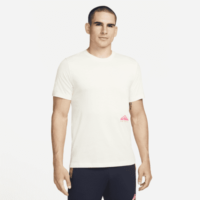 Nike Dri-FIT メンズ トレイル ランニング Tシャツ