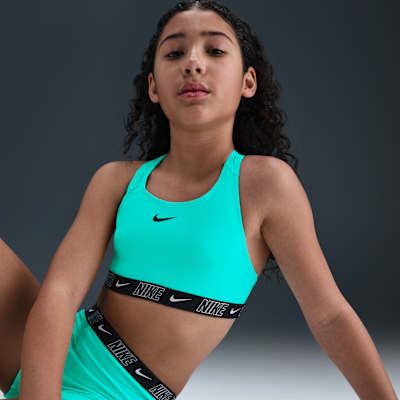 Conjunto de shorts y bikini de espalda deportiva para niña talla grande Nike Swim