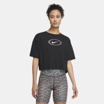 nike crop tshirt