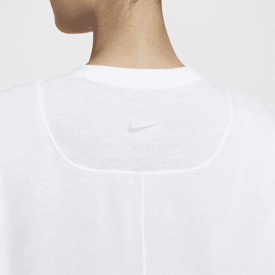 Nike One Relaxed 女款 Dri-FIT 短袖上衣