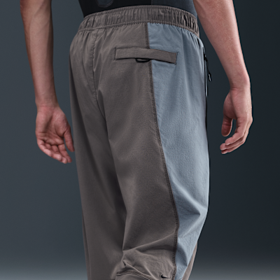 Nike Tech Men's Dri-FIT Woven Color-Block Loose-Fit Pants
