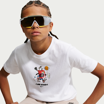 Nike Sportswear Older Kids' T-Shirt