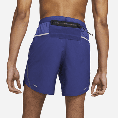 Nike Dri-FIT Stride D.Y.E. กางเกงวิ่งขาสั้น 7 นิ้วผู้ชาย