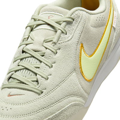 Nike Tiempo Streetgato LE Indoor/Court Low-Top Soccer Shoes