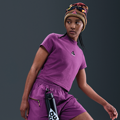 Playera de manga corta Dri-FIT para mujer Nike ACG