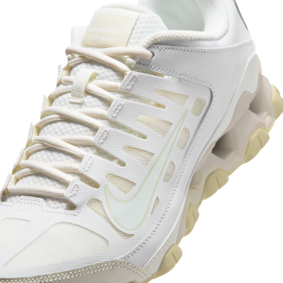 나이키 리액스 8 TR 여성 운동화