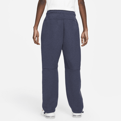 Pants de entrenamiento con dobladillo abierto para hombre Nike Sportswear Tech Fleece