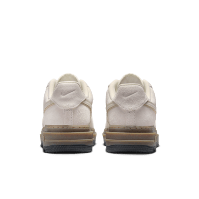 Nike Air Force 1 LX Erkek Ayakkabısı