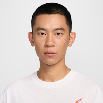 レブロン "Good Intentions" メンズ バスケットボール Tシャツ