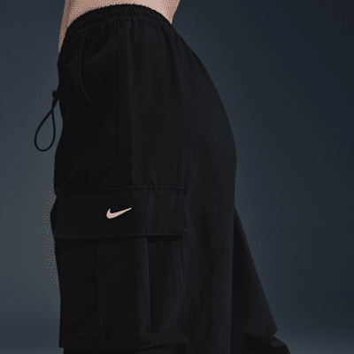 Vävda cargobyxor Nike Sportswear i oversize-modell med medelhög midja för kvinnor