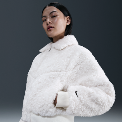 Nike Sportswear Essential