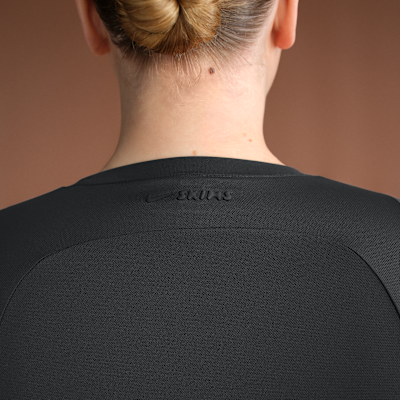 NikeSKIMS Airy Women's Long-Sleeve Crew-Neck Top