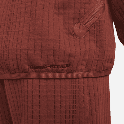 Sudadera sin cierre de diseño Nike Sportswear Therma-FIT ADV Tech Pack