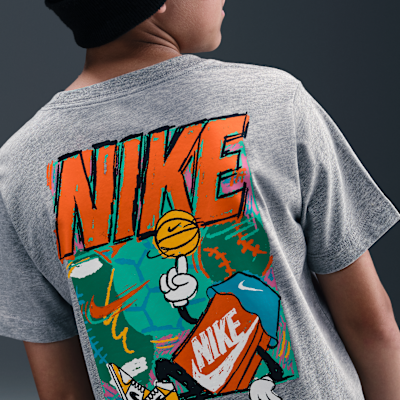 Playera para niños talla grande Nike Sportswear