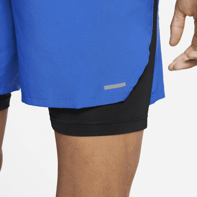 Short de running hybride Dri-FIT Nike Stride 13 cm pour homme