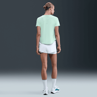 Playera de correr de manga corta Dri-FIT para mujer Nike Tempo Swoosh Run