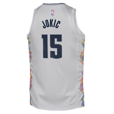 Jersey Nike Dri-FIT de la NBA Swingman para niños talla grande Nikola Jokic Denver Nuggets 2024/25 City Edition