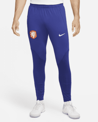 Strike Bajos Pantalón de fútbol Dri-FIT - Hombre. Nike ES