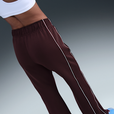 Nike Sportswear Windrunner Women's Mid-Rise Slim Knit Trousers