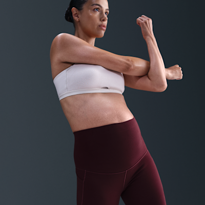 Nike (M) One Dri-FIT Bike Shorts (ca. 20 cm) mit hohem Bund und Taschen für Damen (Schwangere und Mütter)
