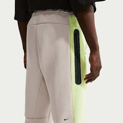 Pantalones de tejido Fleece con dobladillo abierto y colores contrastantes Nike Tech para hombre